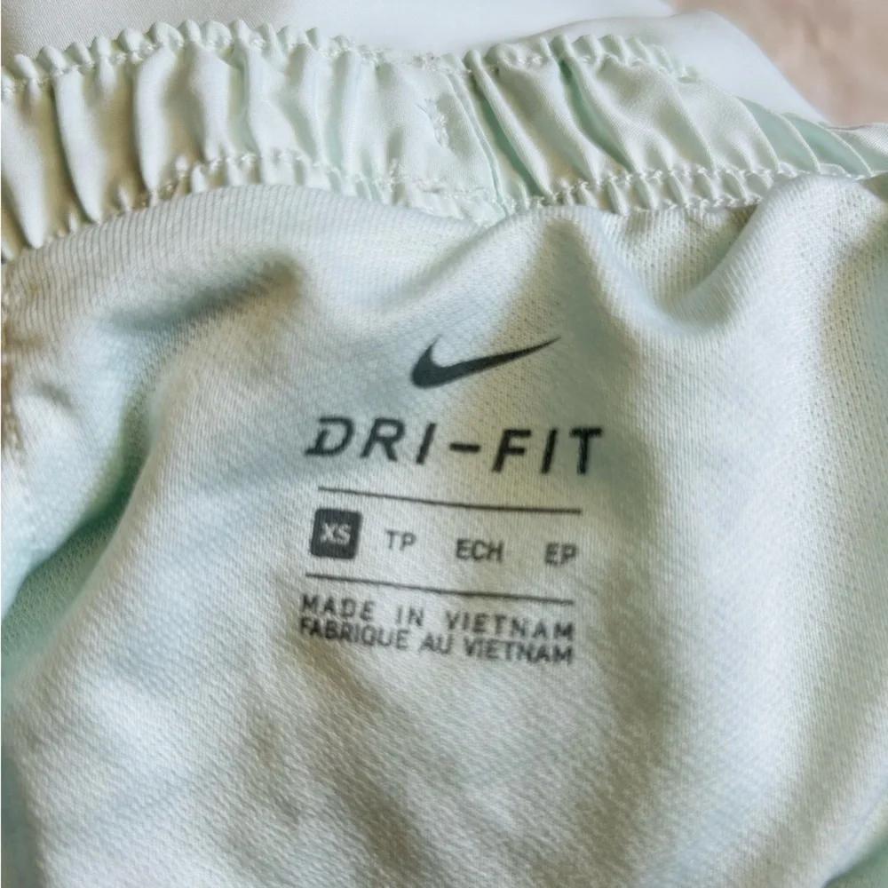 Women's Nike Dri-fit Tempo Brief Lined Running Shorts - Mint Green‎ - XS